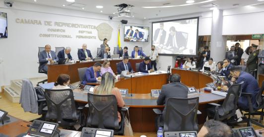 Avanza en el Congreso nueva reforma a la salud del Gobierno de Gustavo Petro