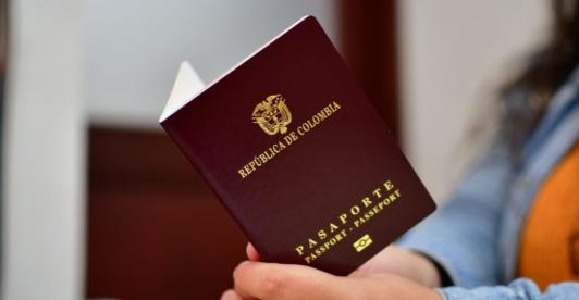 Desde hoy, se pueden tramitar pasaportes en Cades y Supercades de Bogotá: requisitos y precios