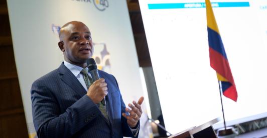 Canciller de COlombia Luis Gilberto Murillo