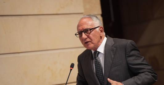 Ministerio de Salud busca ser víctima por pérdida de $200 mil millones