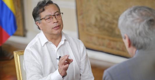  Presidente Gustavo Petro reafirma postura sobre repatriación de colombianos deportados desde EE.UU.