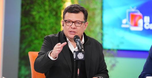 Hollman Morris, gerente de RTVC, cuestionó los intentos de sectores de la prensa privada por condicionar el trabajo periodístico de RTVC. / AFP.