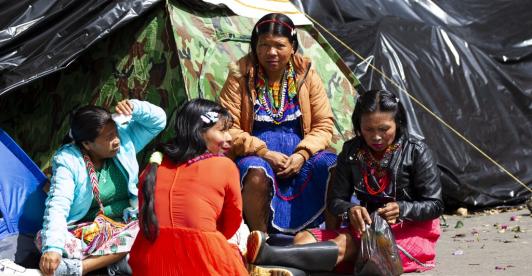 La Defensoría insistió en que el retorno de las familias Embera debe ser voluntario y con garantías reales. / AFP.