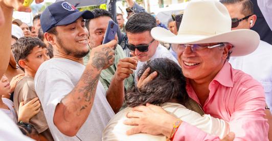 Los centros están ubicados en la vereda La Arenosa (Arauquita), la vereda El Troncal (Arauquita), el consejo comunitario de La Holanda (Tame), y en Cubará (Boyacá). / Foto: Presidencia de la República.