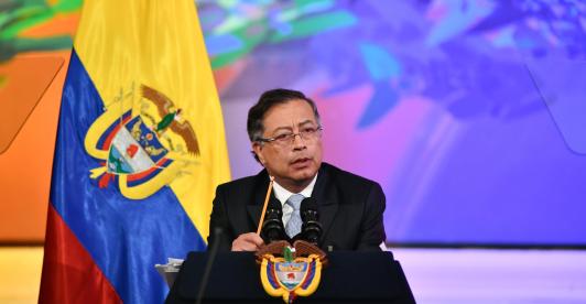 Presupuesto de 2026: presidente afirma que hay que aumentar impuestos a los más ricos