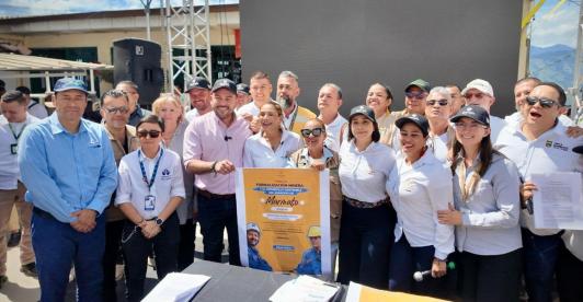 Firma de Memorando Marmato.