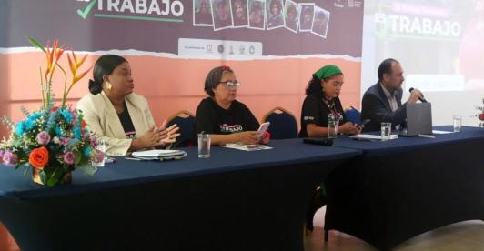 Representantes del sector de trabajo doméstico.