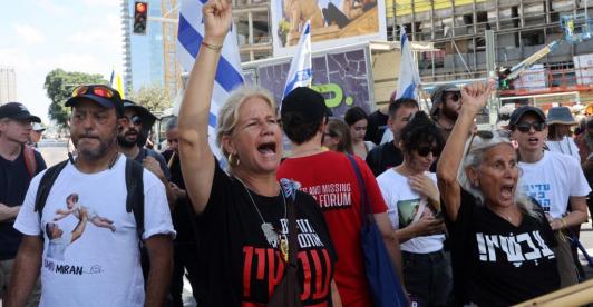 Israelíes protestan por liberación de los rehenes en Gaza