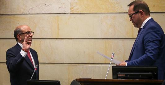 Carlos Camargo, nuevo magistrado de la Corte Constitucional, durante su discurso ante el Senado