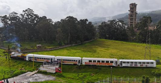 El Tren de la Vida y la Esperanza es una ruta turística que recorre Boyacá y conecta con los municipios de Sogamoso, Nobsa, Corrales y Paz de Río.