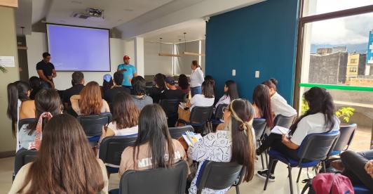 Docentes ocasionales y de cátedra obtendrán formalización laboral y beneficios sociales