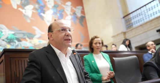 Ministro de Hacienda Germán Ávila