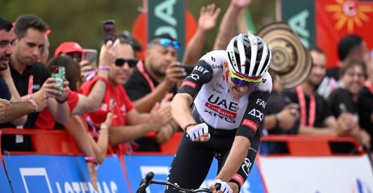 Marc Soler le dio al UAE Team Emirates la séptima victoria en La Vuelta