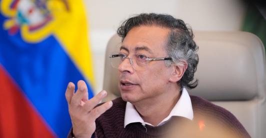 Petro ordena investigar a funcionarios de Medellín por agresiones a manifestantes