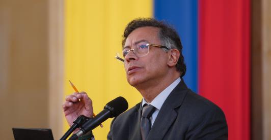 Presidente señala que en la Fiscalía del gobierno Duque hubo un “acuerdo” para encubrir corrupción en la SAE de Antioquia