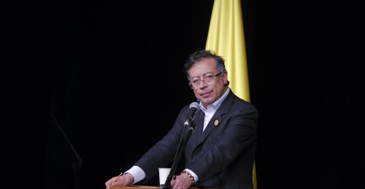 Presidente Petro responde a la Procuraduría tras solicitud de tumbar el nuevo modelo de pasaportes