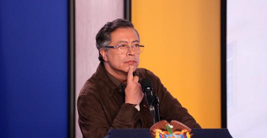 Petro rechaza versión estadounidense sobre lancha interceptada