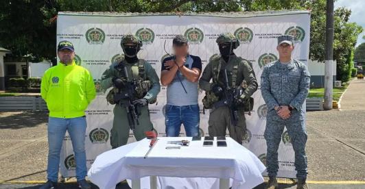 Capturan a alias 'El Viejo', presunto intermediario clave en el atentado contra Miguel Uribe