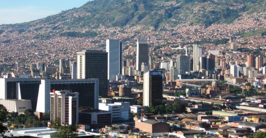 Medellín supera por primera vez a Bogotá como la ciudad más cara para vivir en arriendo en Colombia