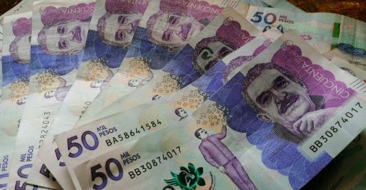 Peso colombiano sigue revaluándose