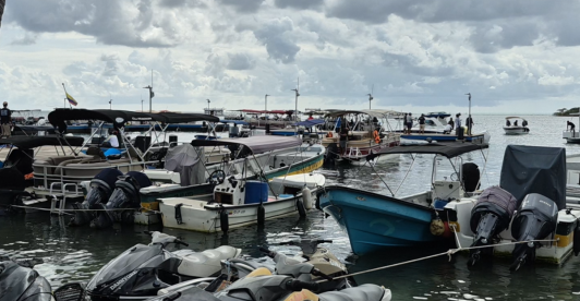 Los bombardeos y operativos militares en el Caribe han generado temor entre los pescadores de San Andrés, que alertan un riesgo creciente para la seguridad alimentaria del archipiélago.