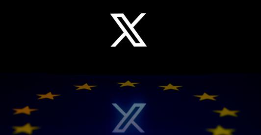 Esta fotografía ilustrativa muestra el logotipo de la red social X (antes Twitter) reflejado en una bandera de la Unión Europea en Bruselas, tras caida de Cloudflare.