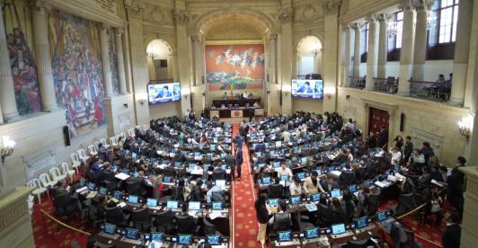 Cámara de Representantes aprueba ley para castigar redes que reclutan y usan mercenarios en conflictos extranjeros 