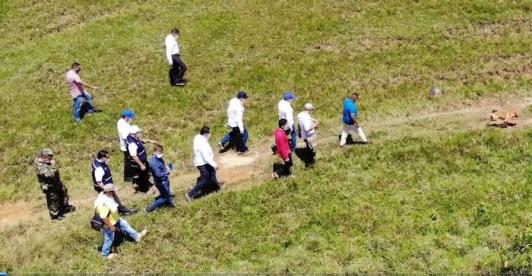 Gobierno y disidencias de las FARC avanzan en diálogos de paz con propuestas comunitarias en el Yarí