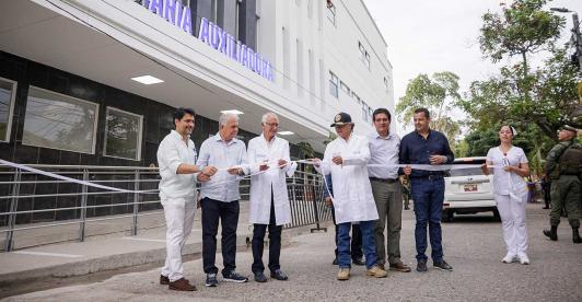 Inversión en salud Colombia gobierno Gustavo Petro 