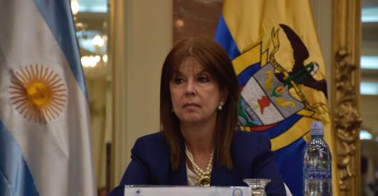 El legado jurídico de María Victoria Calle es recordado por su voto en contra del referendo que buscaba una nueva reelección presidencial del expresidente Álvaro Uribe Vélez.