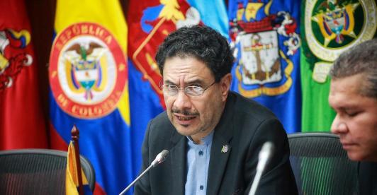 Iván Cepeda denuncia campaña de desprestigio en su contra.