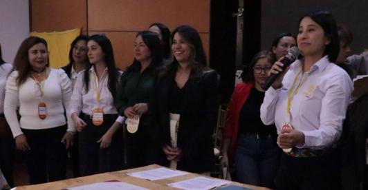 Mujeres colombianas en la minería. / Foto: X MinMinas.