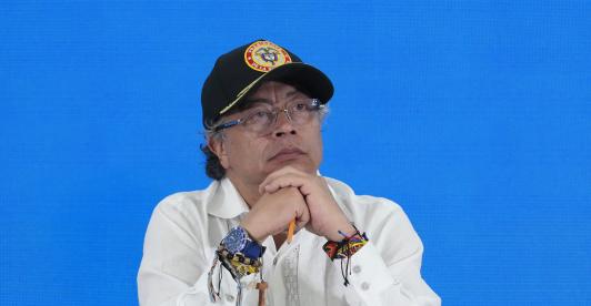 "Comenzaremos a bajar el precio de la gasolina": presidente Petro