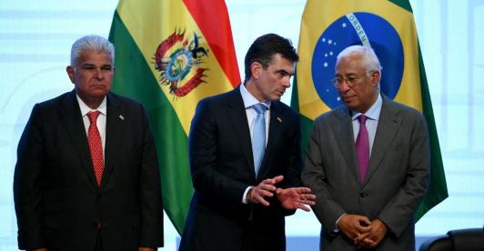 Mercosur y Unión Europea firman histórico acuerdo comercial.