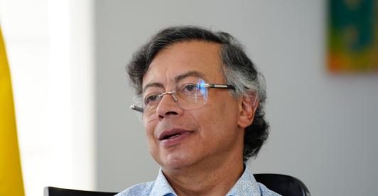 Petro respalda emisión récord de bonos por US$4.950 millones.