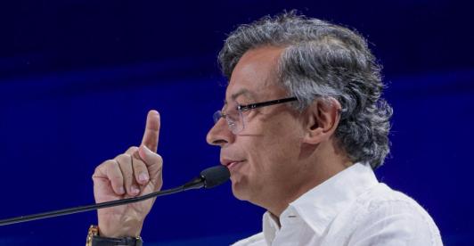 Petro sobre Emergencia Económica: quieren hacer pagar a los pobres.