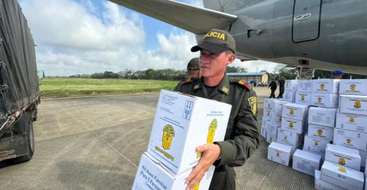 Entrega de ayudas a familias damnificadas. / Foto: UNGRD.