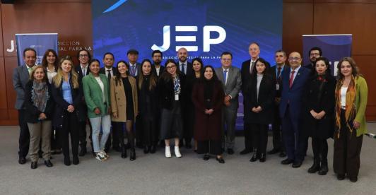 Fiscalía de la Corte Penal Internacional respalda avances de la JEP en justicia restaurativa