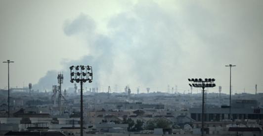 Irán atacó bases de EE. UU. en países del Golfo.
