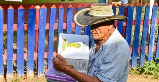 Donación en Córdoba. / Foto: Presidencia.