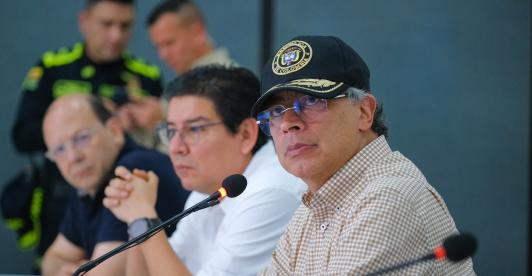 Presidente Petro denuncia un plan para asesinarlo.