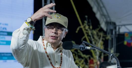 Presidente Petro pidió reunión urgente de garantías electorales.