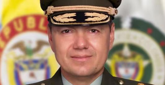 Se oficializó el retiro de un general de la Policía tras un presunto plan de sabotaje contra el presidente Petro