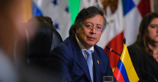 Presidente Petro exige que su último presupuesto cumpla el Plan de Desarrollo hasta 2027