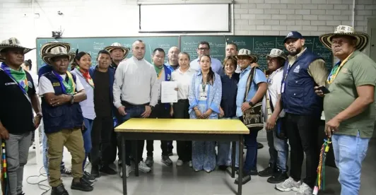 Gobernación de Antioquia y comunidades indígenas firman acuerdos tras Minga en Medellín