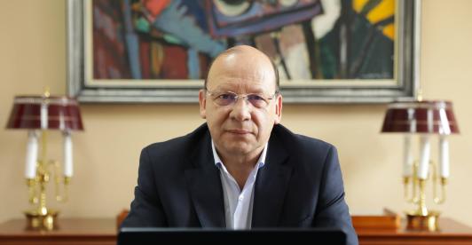 Gobierno abandona la junta del Banco de la República en protesta por el alza de tasas de interés