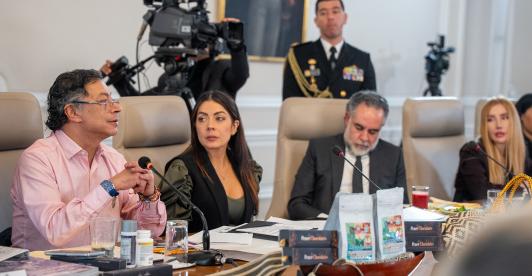 Presidente Petro detalla plan tras la liquidación de EPS.