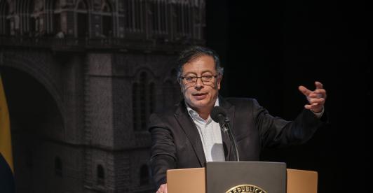 Thomas Greg & Sons vuelve a encargarse de las elecciones.