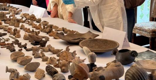 Piezas precolombinas repatriadas desde Chile. / Foto: Ministerio de Relaciones Exteriores.