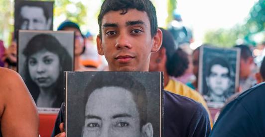 Día de la Memoria: 95 % de niños víctimas estudia